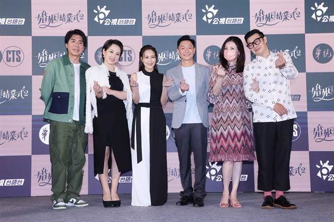 梁赫群（左起）、郁方、张本渝、谢祖武、何如芸、马力欧出席记者会。（罗永铭摄）