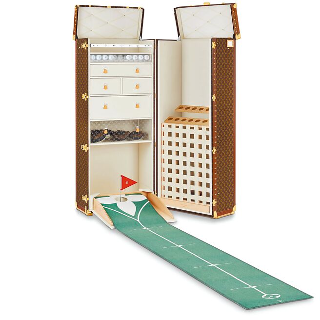 此次全新展出的高尔夫球硬箱，价格372万元。（LV提供）