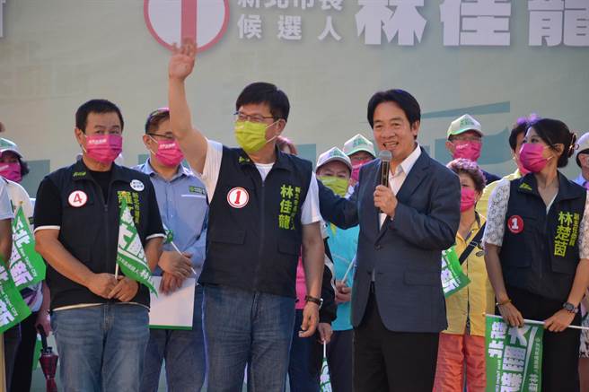 民進黨新北市長候選人林佳龍永和總部今成立，副總統賴清德也前來站台，他表示，林佳龍有三大優點：愛心、理想性、學經歷鍊豐富，希望新北鄉親多加支持，讓林佳龍支持度超越46％。（蔡雯如攝）