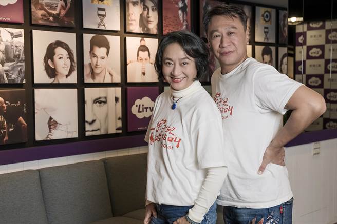 杨丽音（左）、游安顺都以《一家子儿咕咕叫》入围本届金马奖。（LiTV、台北双喜电影提供）