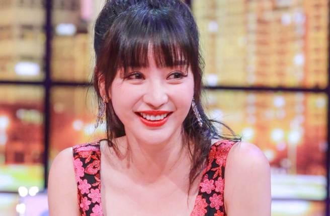 柳岩身材火辣，曾被封為大陸最性感女主播。（圖／摘自柳岩微博）