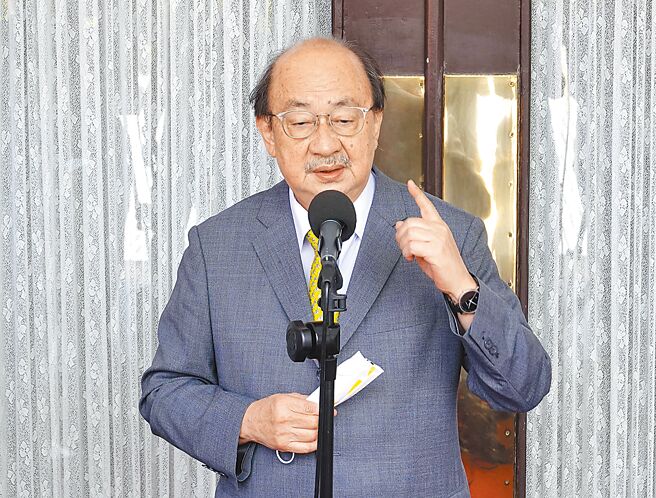 针对高虹安争议不断，民进党总召柯建铭（见图）吁她应退出选举。（姚志平摄）