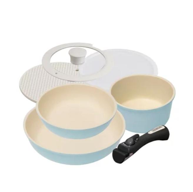 樂天市場上日本樂天官方旗艦店推出IRIS OHYAMA陶瓷塗層IH不沾鍋具6件組，13日前下殺31折，搭配領券優惠只要894元。（樂天市場提供）