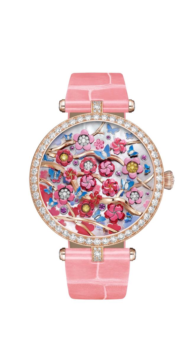梵克雅宝Lady Arpels Heures Florales Cerisier珠宝表以花朵绽放的方式显示时间，拿下最佳创意奖。（Van Cleef & Arpels提供）