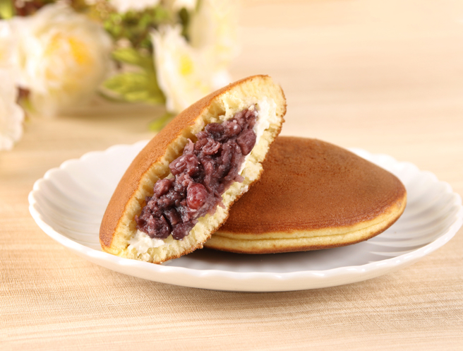 网友以万丹红豆饼为例，直呼屏东小吃完胜高雄。（示意图／Shutterstock）