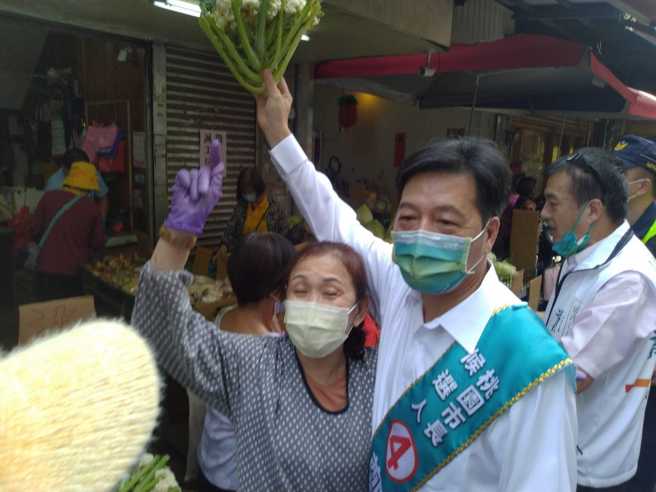 无党籍桃园市长候选人郑宝清。（取自郑宝清脸书）