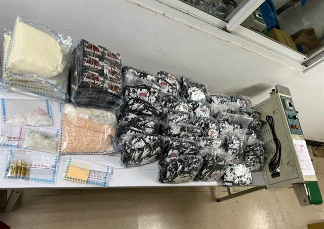 警方破获毒品分装厂。（图／警方提供）