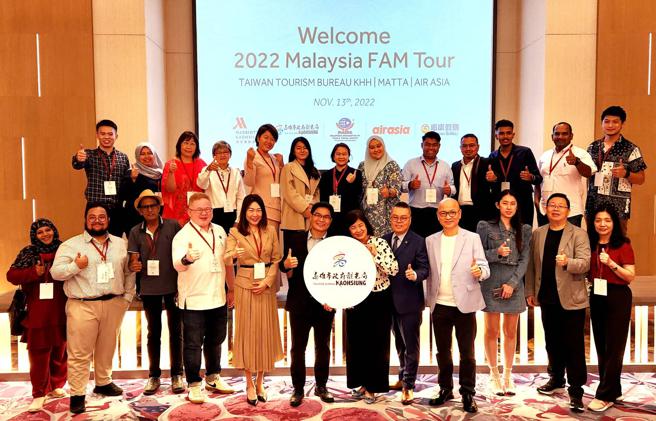 高雄观光局于万豪酒店由孙春良副局长代表接待踩线团贵宾(高雄市观光局提供)
