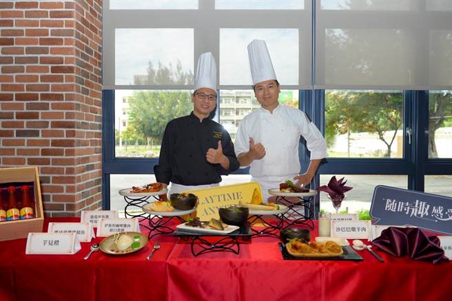 「台中震大金郁金香酒店」抢攻尾牙春酒商机，11月15日前付订，每桌加赠龙虾料理一道及红酒1瓶。(台中震大金郁金香酒店)