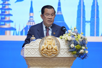 剛主持東協峰會 柬埔寨總理確診COVID