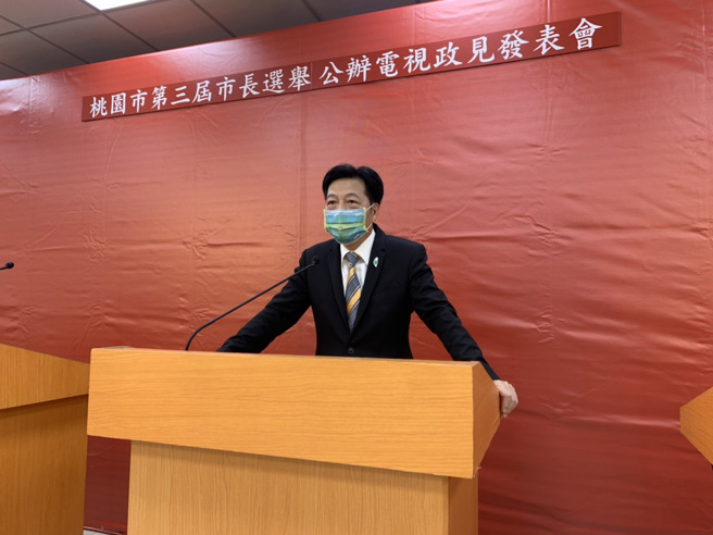 無黨籍桃園市長候選人鄭寶清強調，自己當初加入民進黨是為反對威權，如今退出也是同一個理由，從頭到尾都沒有改變。（圖／翻攝自鄭寶清臉書）