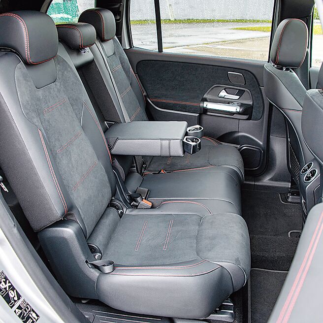 第二排座椅。（陈大任摄）