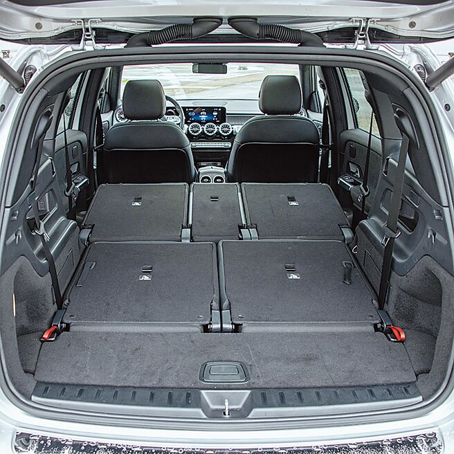 行李厢最大达1620L。（陈大任摄）