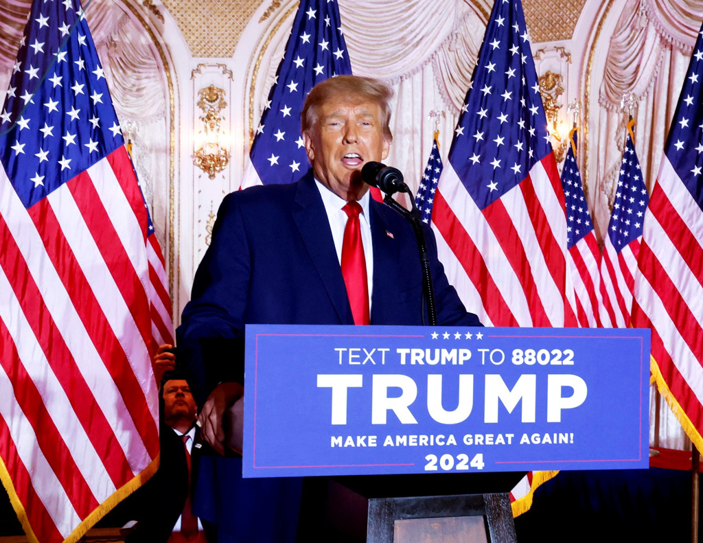 美国前总统川普15日晚间在佛州海湖庄园正式宣布再战2024美国总统大选。（图／路透社）(photo:ChinaTimes)