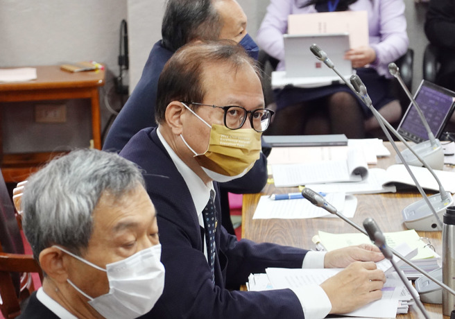 行政院人事行政总处人事长苏俊荣（中）16（本报资料照／姚志平摄）