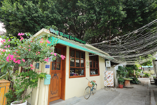 年轻创业者进驻「广西桂林好聚落」，让创意和绿树一起成长茁壮。(摄影/Carter)