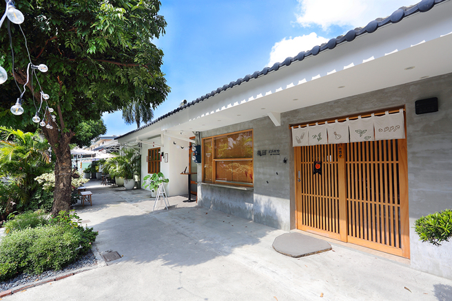 「广西桂林好聚落」以广西路和桂林路为名，从 2年前开始将老旧宿舍改为创意咖啡、餐饮等生活空间，翻转活化老旧场域。(摄影/Carter)