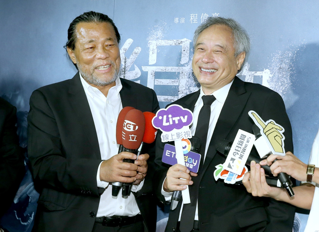 李屏宾（左）接棒李安，今年担任金马主席。（图／中时资料照片）