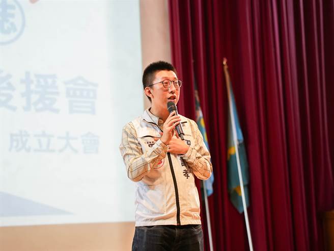 距离九合一大选仅剩10天，新北市议员候选人吴训孝也进入最后阶段进行衝刺。(黄敬文摄)