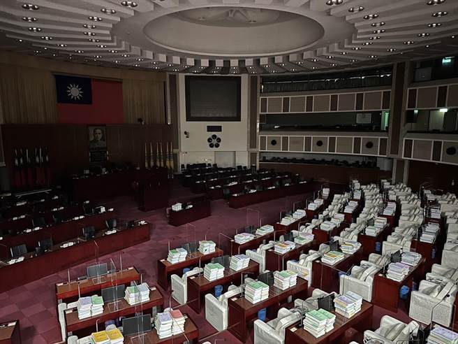 因應柯市府針對預算案提覆議，台北市議會將在休會期間舉行臨時會處理此案。（黃婉婷攝）