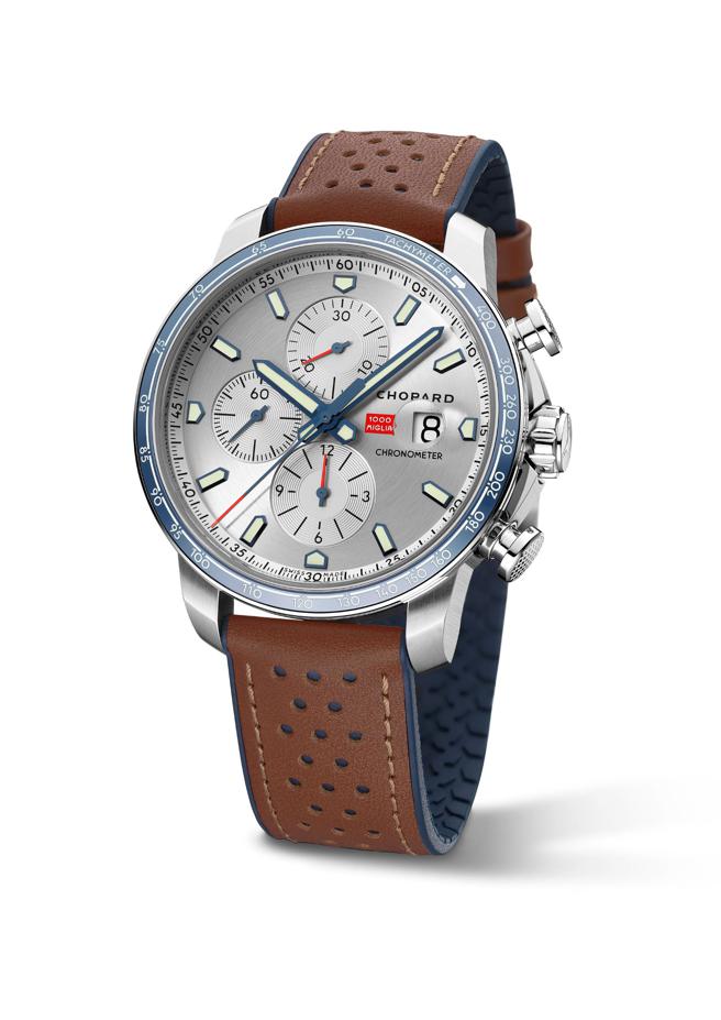 萧邦Mille Miglia骨董车千里赛2022 Race Edition限量表，27万4000元。（CHOPARD提供）