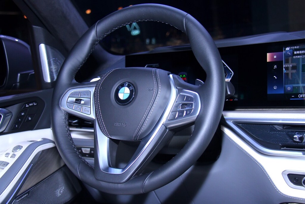 X系列史上最磅礡顛覆、最大視覺衝擊之王！BMW小改款X7在台上市  (圖/CarStuff)