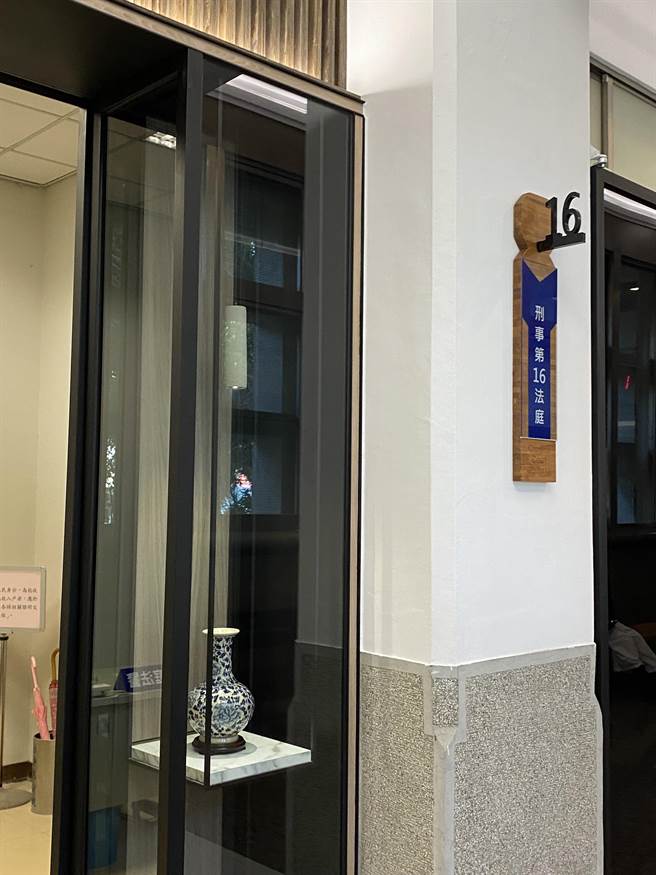 2018年間南屯區發生一起持槍殺人案，楊、郭姓2人目前仍在逃，找2人來的樓男，無證據顯示，會知道楊等人會帶槍到場，更一審，認為樓有傷害犯意，改判6月徒刑，得易科，可上訴。（本報資料照）