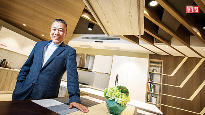 台灣櫻花總經理林有土在台中總部展示間受訪時說：「轉型沒有一項是容易的，都很難，但當你找到對的方法，那就要堅持才行。」（攝影/郭涵羚）