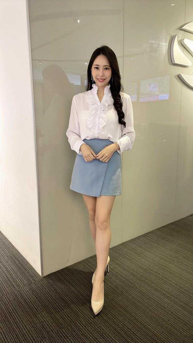 会走上主播这条路，高毓璘透露是因为很欣赏主播沈春华。（图／取自高毓璘脸书）