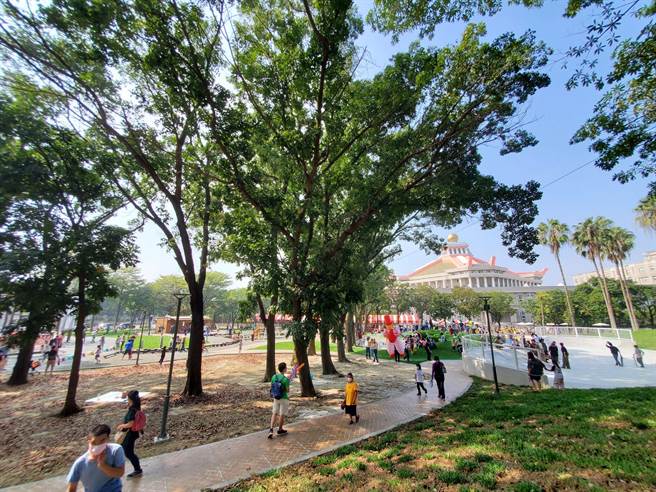 「金瓜鼠乐园」在膨鼠公园及县议会旁，共有３个出入口，周边有停车场。（周丽兰摄）