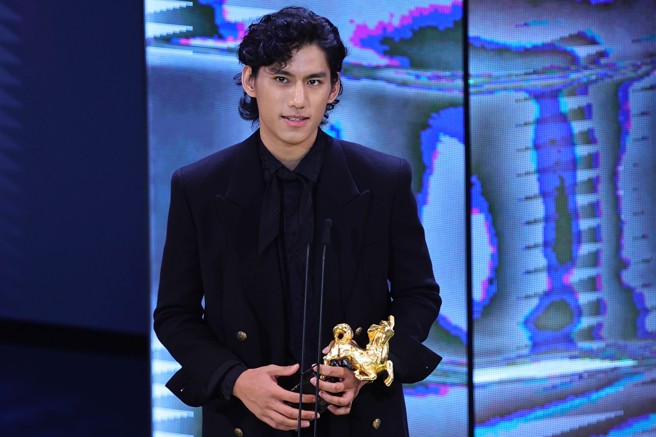 23歲朱軒洋以《黑的教育》舉奪下最佳男配獎成功鍍金。(圖／石智中攝)