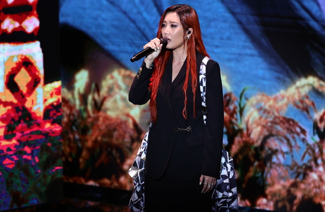 A-Lin為第59屆金馬獎獻唱，精湛唱功征服所有人耳朵。(圖/石智中攝)