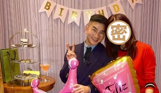 陳祉妤以前有段一段被出軌的婚姻，如今嫁入豪門，凍齡美貌曝光。(圖/微博)