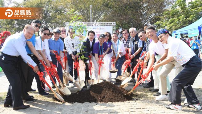 国际扶轮高雄家庭日植树活动 号召守护地球│高雄