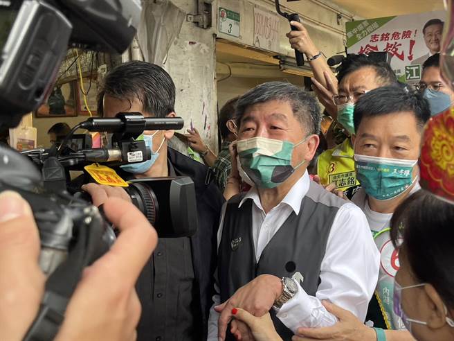 陈时中说，炒房都是短时间去买卖做套利用途，应该要先把定义搞清楚。（叶家玮摄）