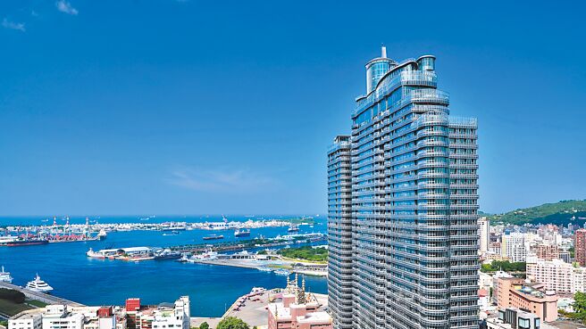 民进党台北市长候选人陈时中遭爆料选前急售高雄豪宅。图为高雄「国砚」。（本报资料照片）