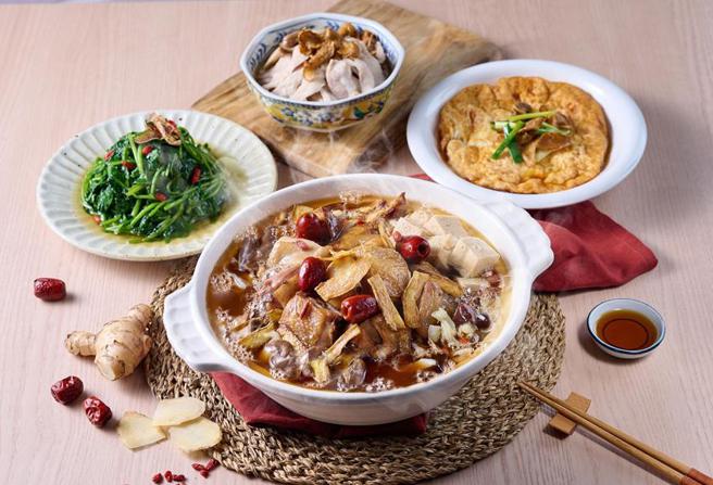 （丰禾台式小馆冬令限定麻油系列回归!麻油鸡汤选用台湾土鸡腿搭黑麻油烹制，标榜风味与口感再升级。图／丰禾台式小馆）