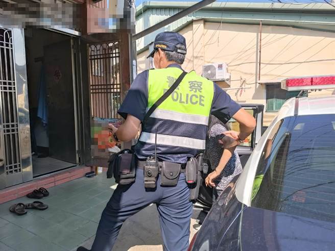 经查出妇人身份及住家地址，员警也将陈妇带返回家。（台中市太平警分局提供／冯惠宜台中传真）