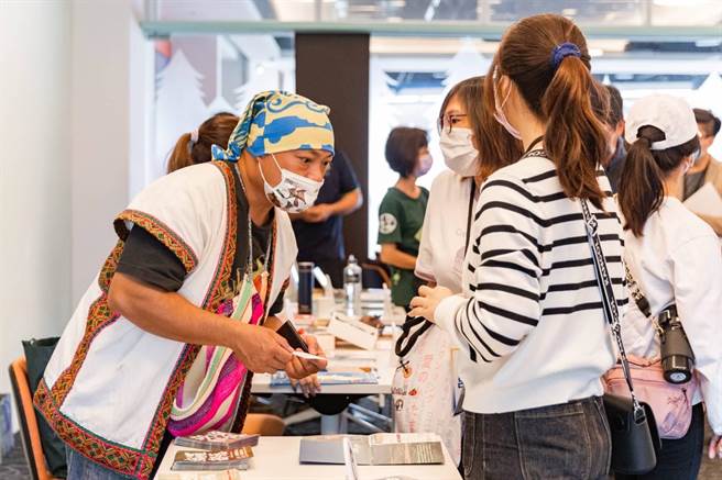 东管处与纵管处联手办理 花东观光圈成果展。（东管处提供）