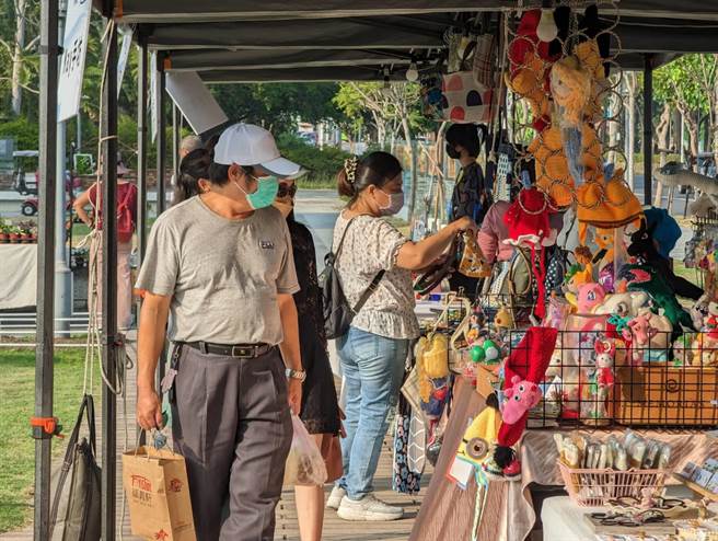 為今年嘉義市國際管樂節暖身，文化廣場假日辦藝文活動。（嘉義市文化局提供／廖素慧嘉市傳真）