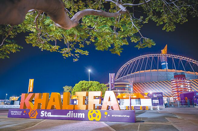 2022年卡达世界杯足球赛将于11月20日开幕，八座比赛球场已准备就绪。（新华社）
