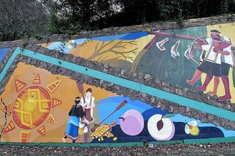 悠遊美麗那瑪夏 達卡努瓦里秀嶺巷彩繪牆成最夯打卡點