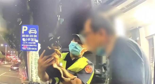 超萌黑柴顺利被找回。（翻摄照片／高雄洪靖宜传真）