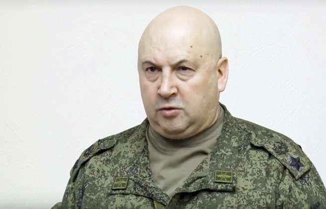 俄罗斯「末日决战将军」（General Armageddon）苏洛维金（Sergey Surovikin）恐成普丁的替死鬼。（资料照／美联社、俄罗斯国防部提供）