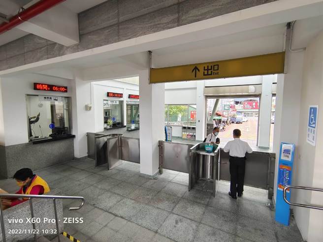 顺意民意，瑞穗车站动线，购票、出入口都改为1楼完成。（台铁提供）