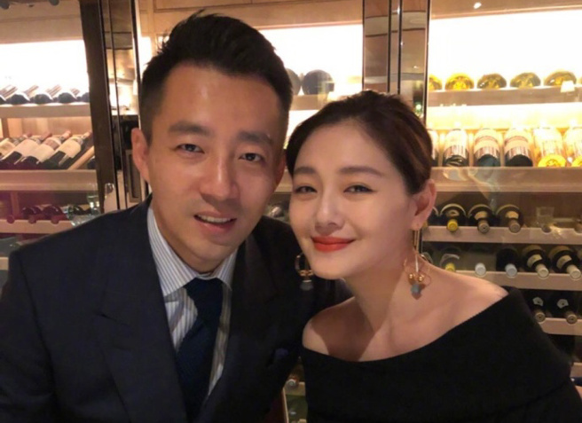 汪小菲與大S離婚協議一事，引來律師感嘆至少離婚後，當個誠信的好人。(圖/微博)