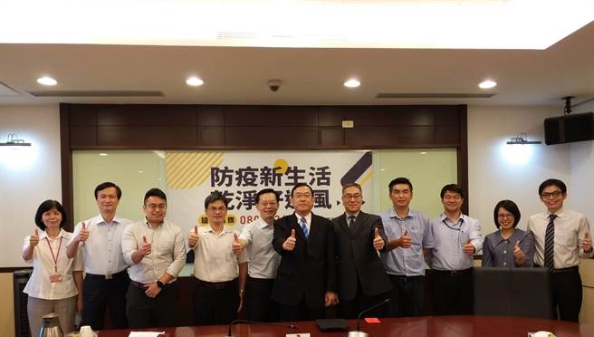 检察总长邢泰钊到新竹、苗栗、云林及嘉义地检署视察。(图／最高检提供)