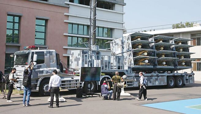 2017年台北國際航太暨國防工業展首度展出「劍翔」反輻射無人機，目前第一批已經交予空軍使用。（趙雙傑攝）