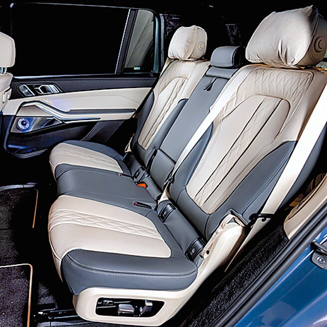 X7拥有可供7人乘坐的尊荣座舱。（汎德提供）