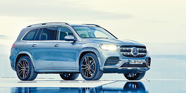 Mercedes-Benz GLS提供350 d 4MATIC、450 4MATIC，售价为476万、502万元起。（Mercedes-Benz提供）